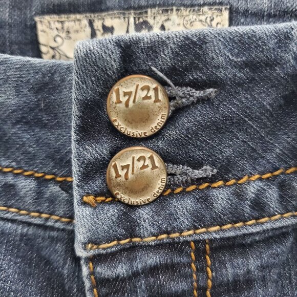 17/21 Exclusive Denim Vintage Y2K Women's Dark Wash Flare Leg Jeans Size 10 - Picture 4 of 8